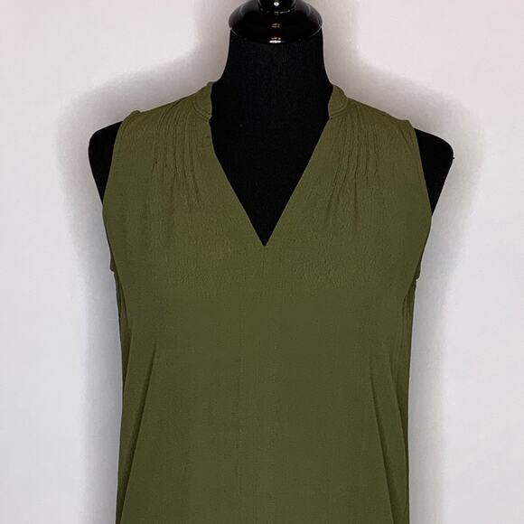 Madewell army green sleeveless v neck top size Extra Small XS - Picture 3 of 12